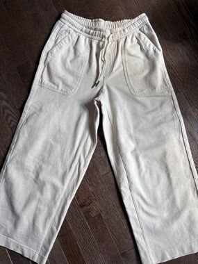 Athleta Cream Wide-Leg Cropped Drawstring Pants